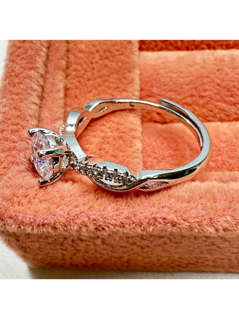 Silver-Tone Cubic Zirconia Engagement Ring Twisted Band Design Size 7 Adjustable - Picture 6 of 8